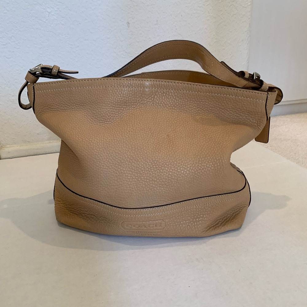 Coach K05M Tan Leather Purse